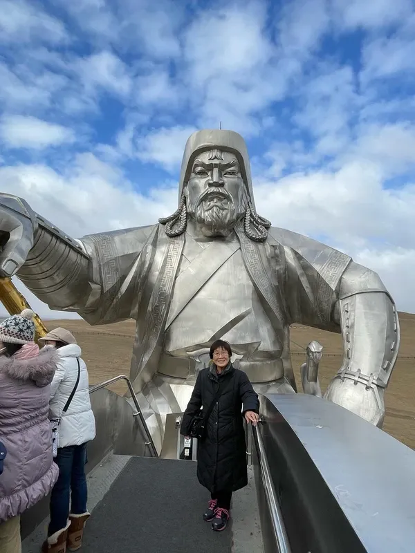 Genghis Khan Statue visitor photo 2